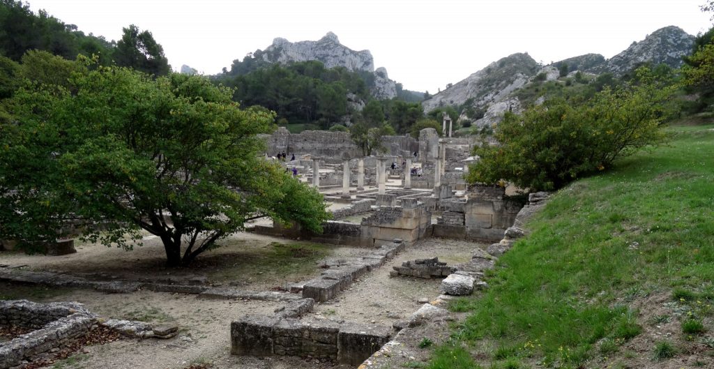 FRANCE – Montmajour & Silvacane Abbey, Glanum and Salagon: leg 4 of our South France road trip itinerary