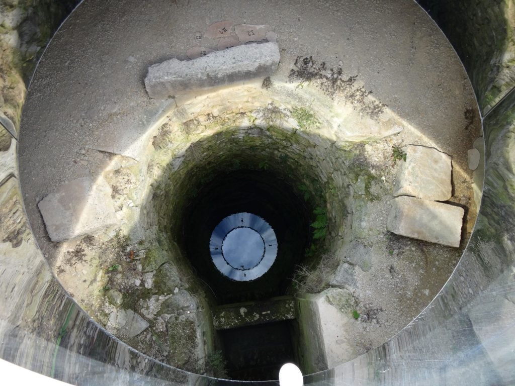 FRANCE – Montmajour & Silvacane Abbey, Glanum and Salagon: leg 4 of our South France road trip itinerary