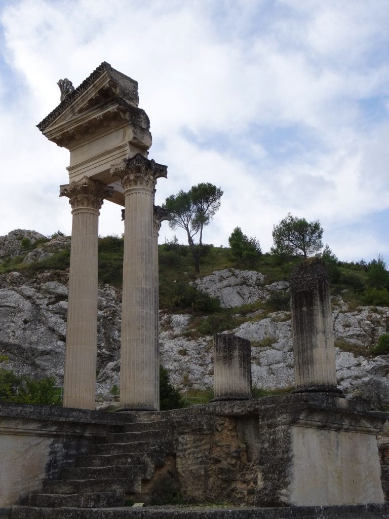 FRANCE – Montmajour & Silvacane Abbey, Glanum and Salagon: leg 4 of our South France road trip itinerary