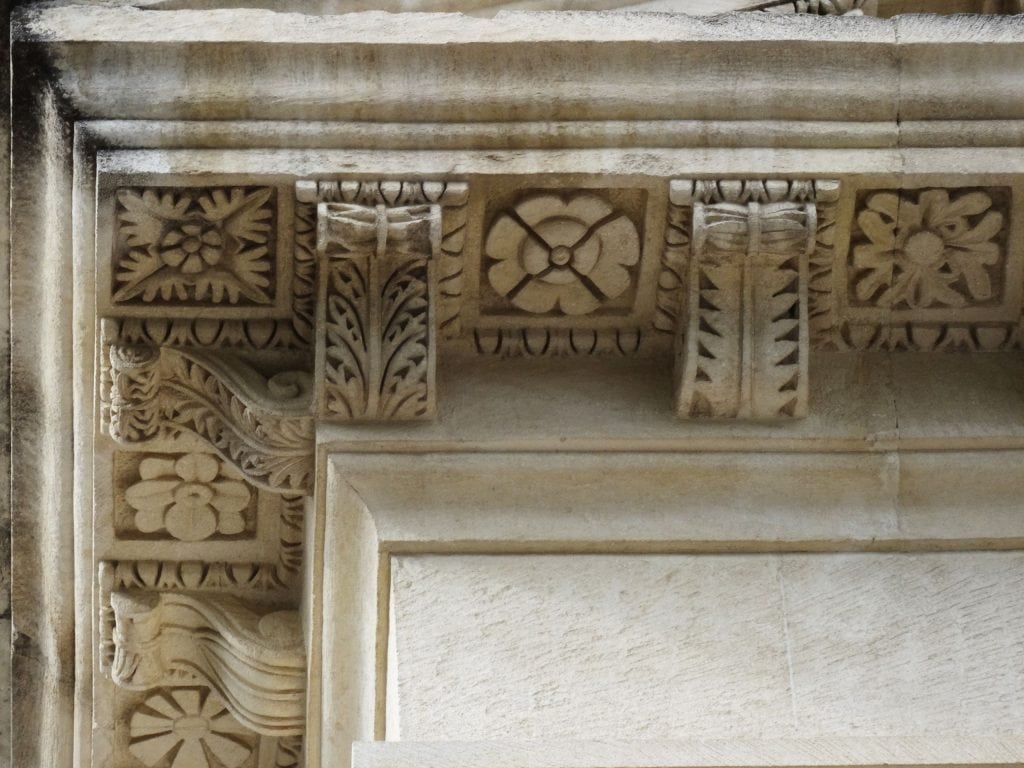 FRANCE – Montmajour & Silvacane Abbey, Glanum and Salagon: leg 4 of our South France road trip itinerary