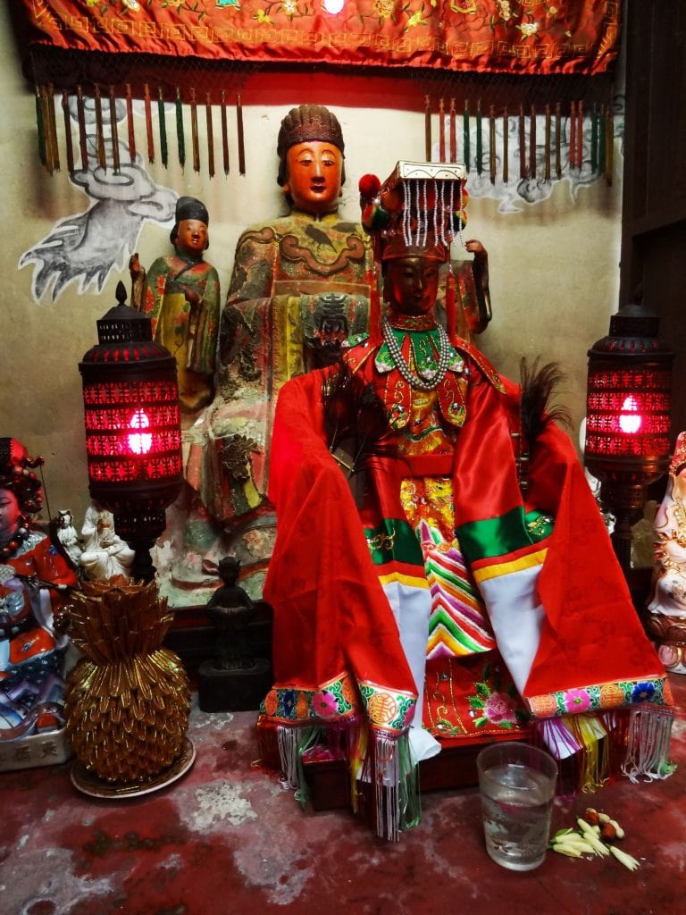 HONG KONG - Two Hong Kong heritage trails in the North Territories