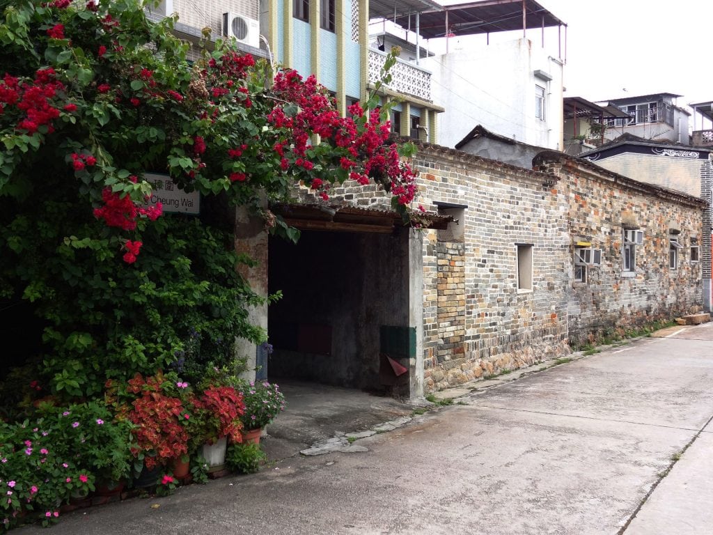 HONG KONG - Two Hong Kong heritage trails in the North Territories