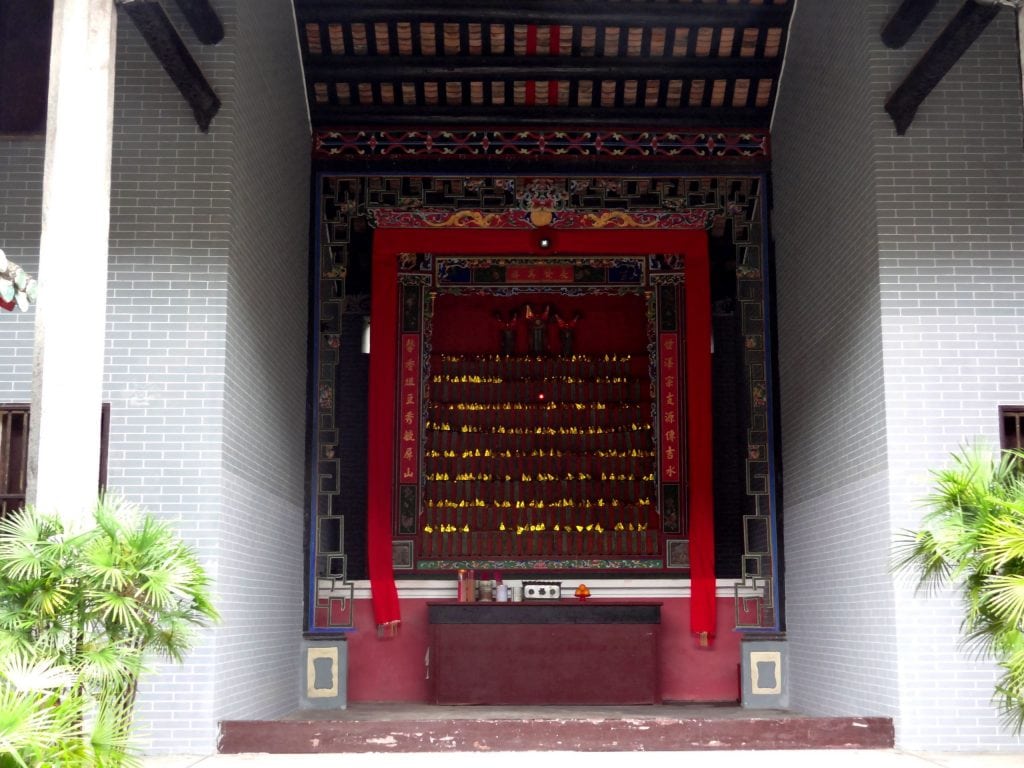 HONG KONG - Two Hong Kong heritage trails in the North Territories