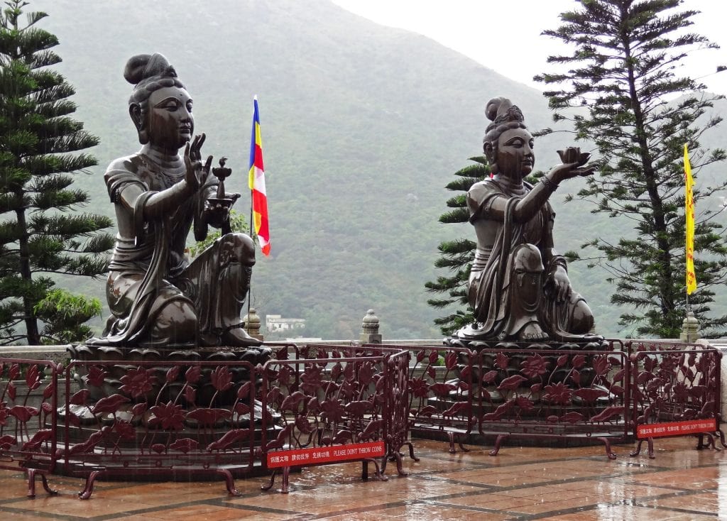 HONG KONG - 5 fun & cultural things to do on Lantau Island