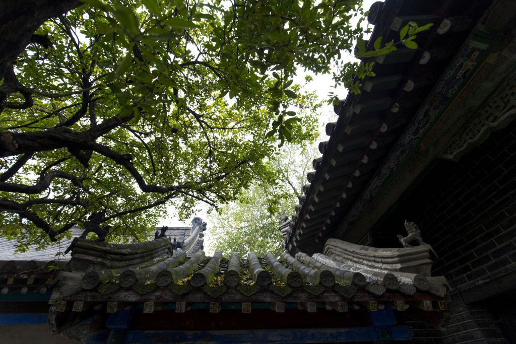 CHINA - A day in the footsteps of Confucius & the Yellow Emperor near Qufu