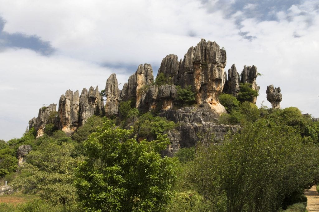 CHINA – A day trip from Kunming to the surrealistic Shilin Stone Forest karst landscape