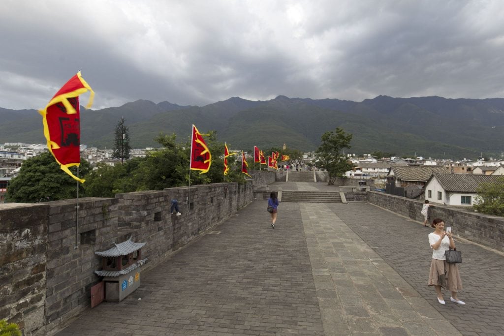 CHINA – Exploring beautiful Dali & Shaxi on the way from Kunming to Lijiang