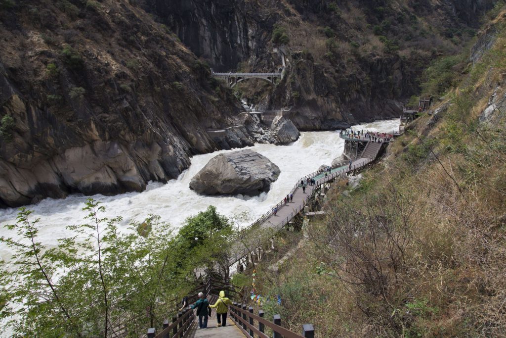 CHINA - A day trip from Lijiang: the Tiger Leaping Gorge Hike