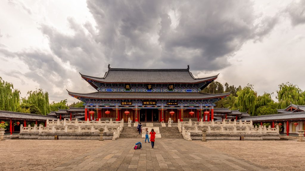 CHINA - Two days in Lijiang old town and outlying small villages