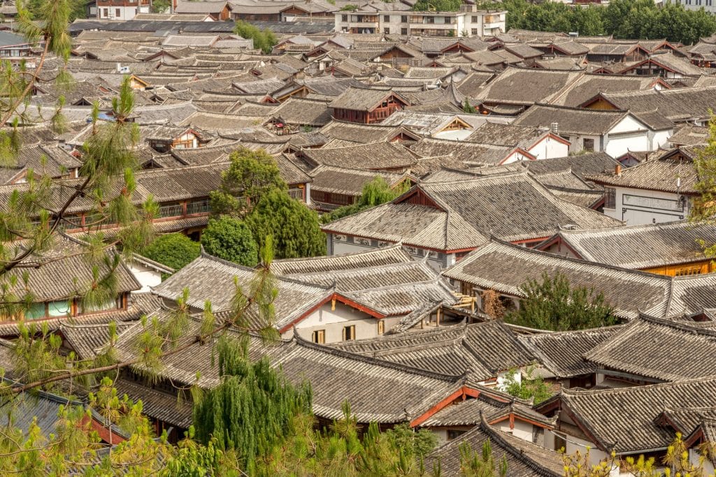 CHINA - Two days in Lijiang old town and outlying small villages