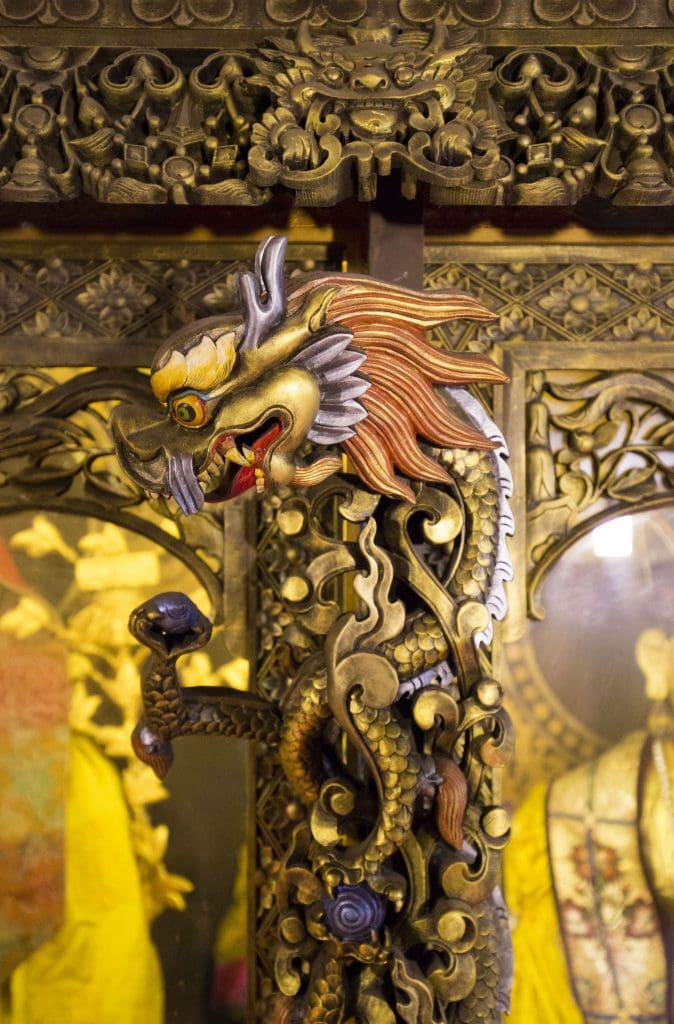 TIBET - Yamdrok Lake tour from Lhasa and the Karola Glacier and Samding Monastery