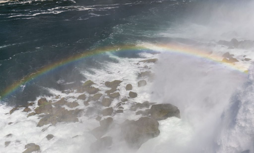 CANADA & USA – Two days exploring the Niagara Falls and its nightlife