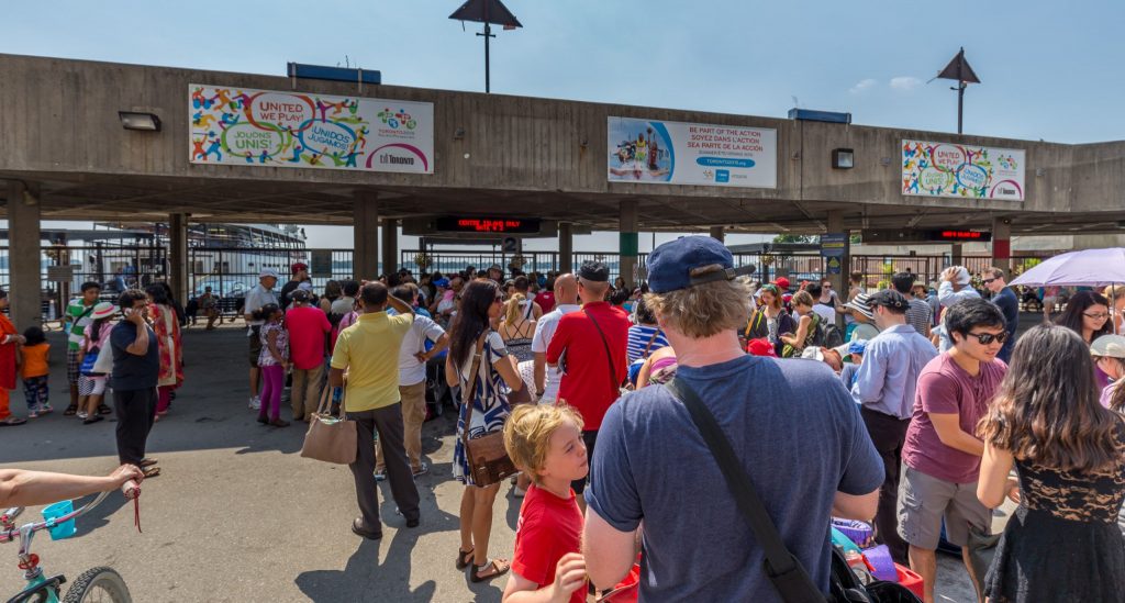 CANADA - A day trip to Toronto Island and the CN Tower