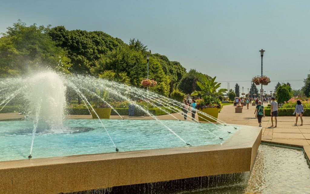 CANADA - A day trip to Toronto Island and the CN Tower