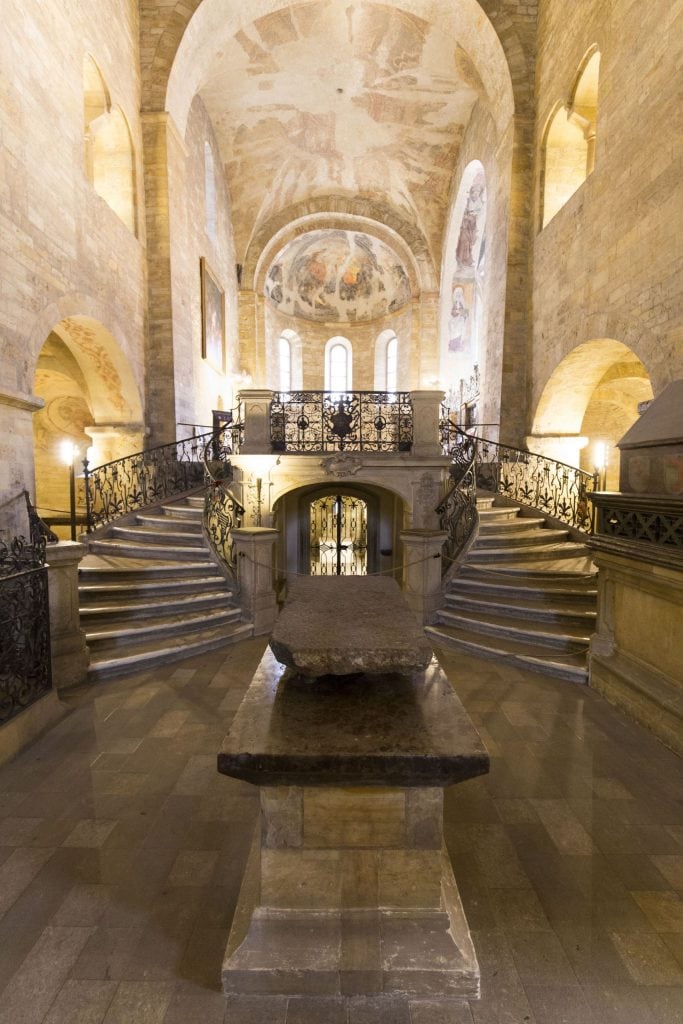 CZECH – A Prague city walk through the Castle Quarter during a business trip