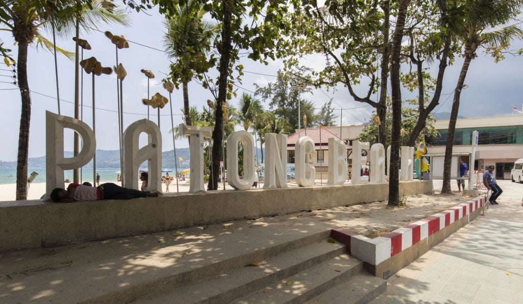 THAILAND - Tired of Phuket's beaches? Do a cultural day tour!