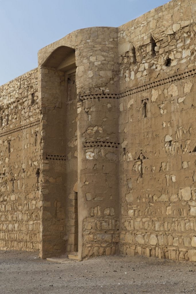 JORDAN - Exploring Qasr Amra frescos and the desert castle loop