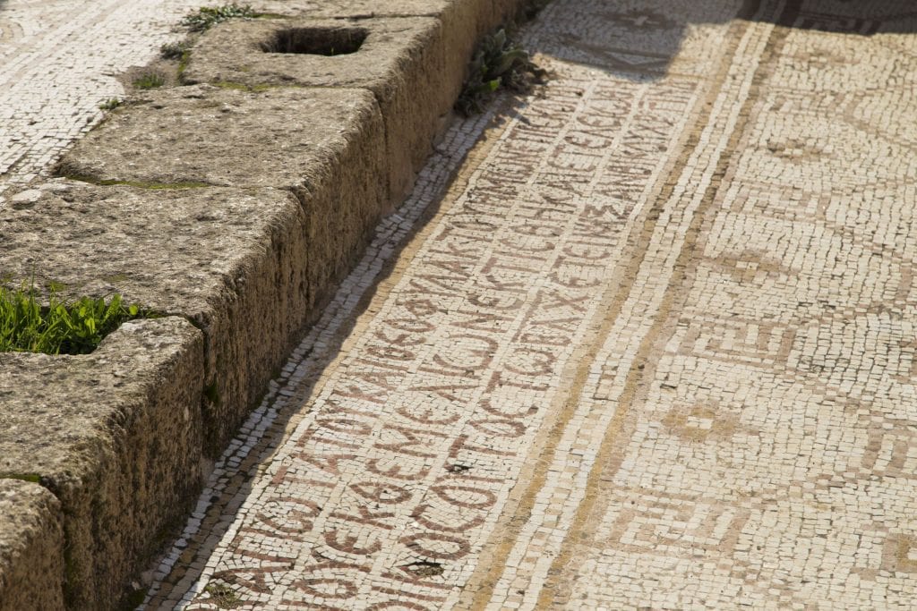 JORDAN – Roman ruins of Jerash, Umm Qais and the Ajlun Castle in a day from Amman