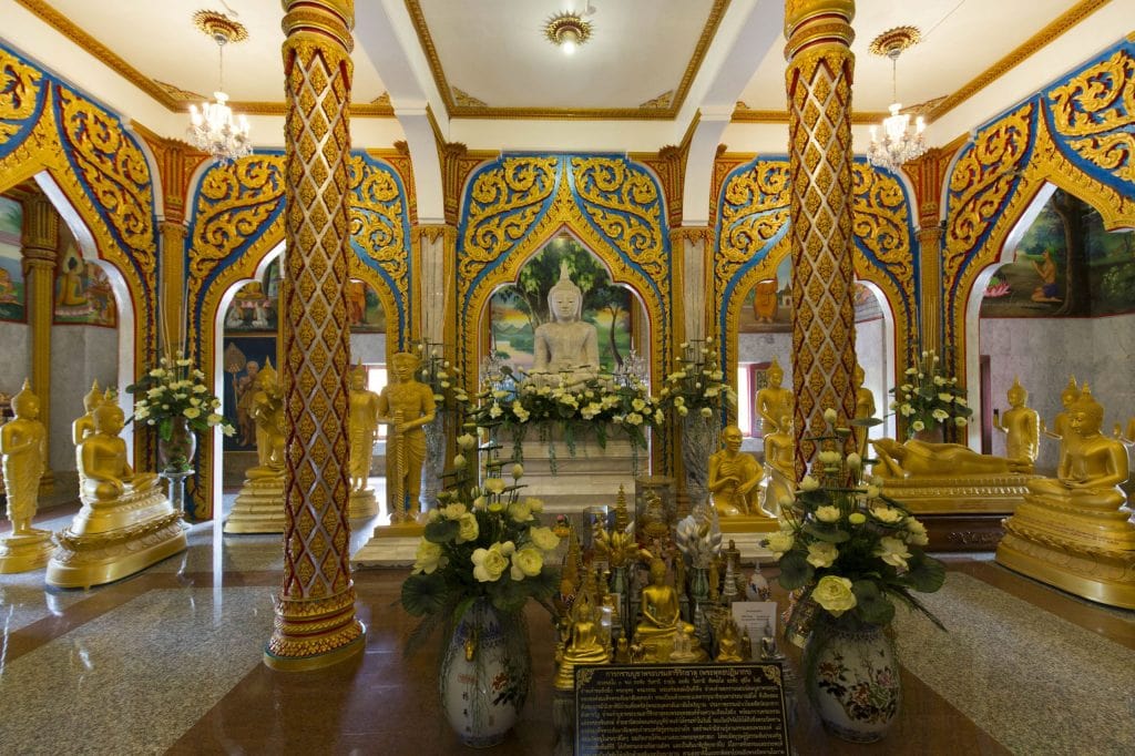 THAILAND - Tired of Phuket's beaches? Do a cultural day tour!