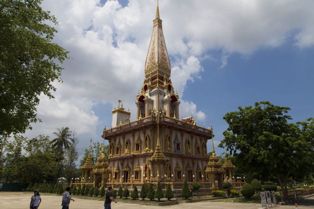 THAILAND - Tired of Phuket's beaches? Do a cultural day tour!