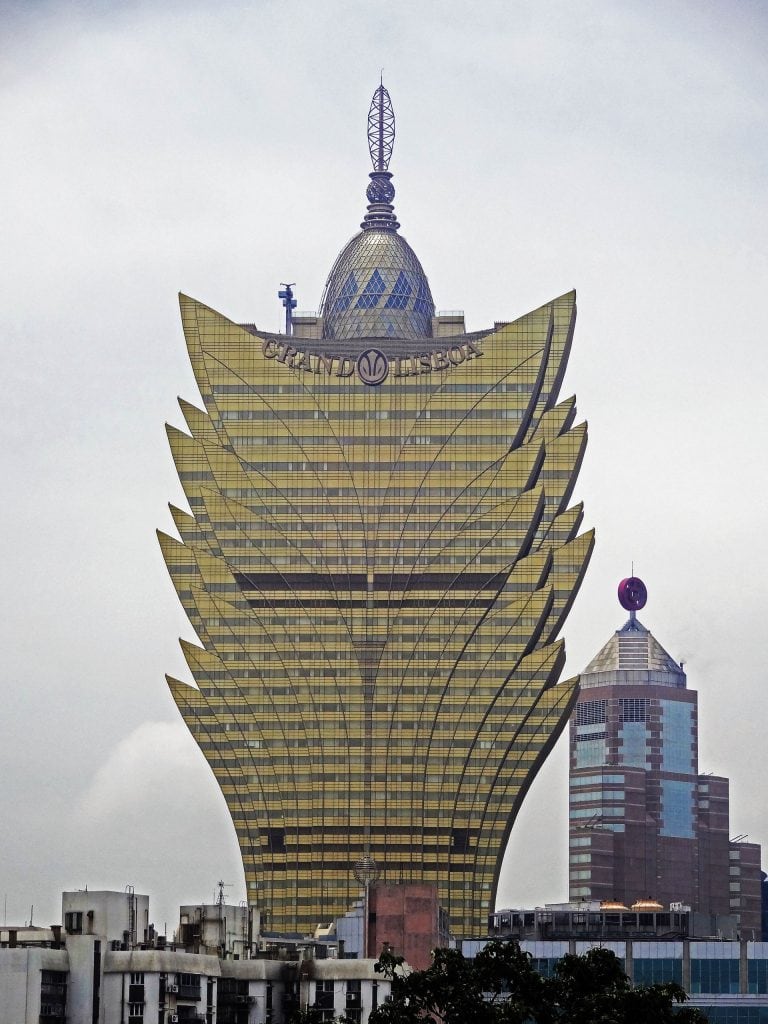 MACAU - A heritage trail through Portugese Chinese history