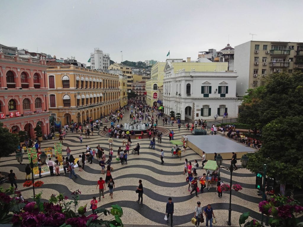 MACAU - A heritage trail through Portugese Chinese history