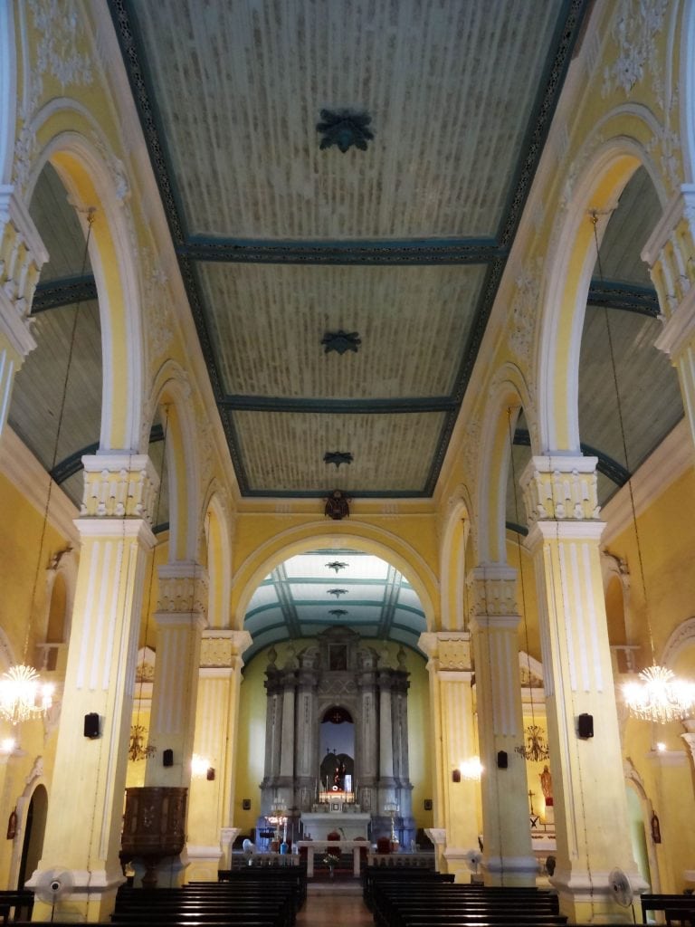 MACAU - A heritage trail through Portugese Chinese history