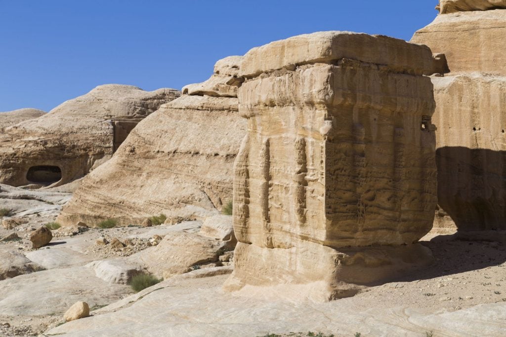 JORDAN - Exploring the lost city of stone: Petra