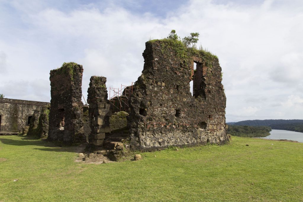 PANAMA - Going back to old Panama and fortifications along east coast