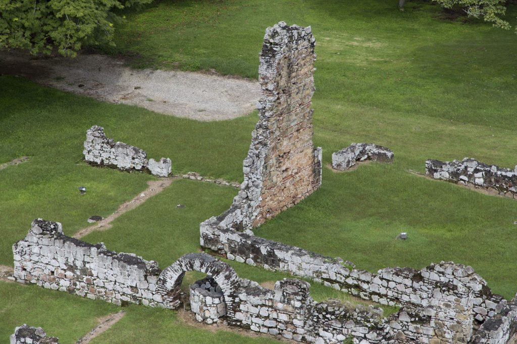 PANAMA - Going back to old Panama and fortifications along east coast