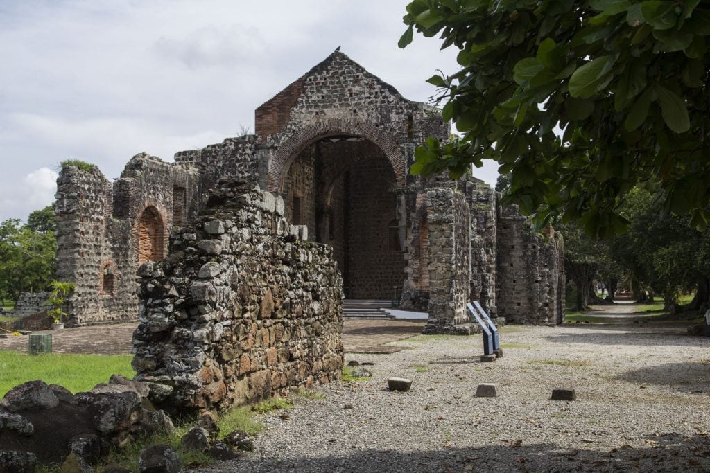 PANAMA - Going back to old Panama and fortifications along east coast
