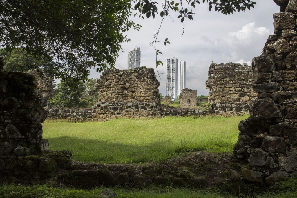 PANAMA - Going back to old Panama and fortifications along east coast