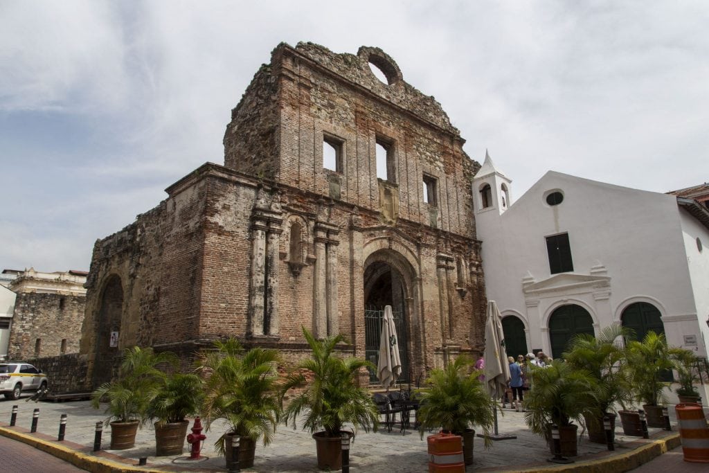 PANAMA - Going back to old Panama and fortifications along east coast