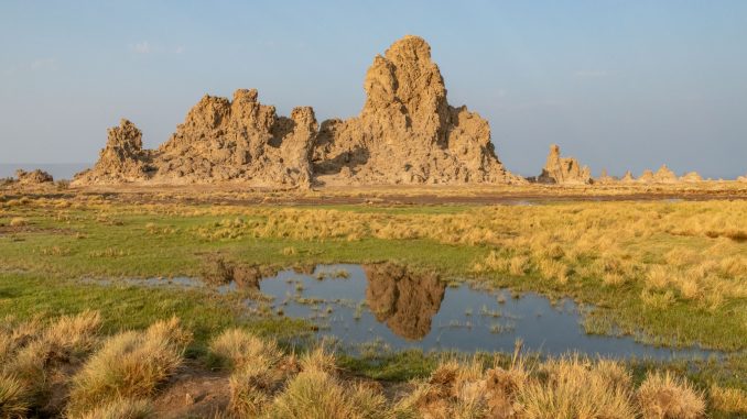 Lake Abbe - DJIBOUTI - The best 1-week Djibouti roadtrip itinerary with a 4x4 landcruiser Lake Abbe - DJIBOUTI - The best 1-week Djibouti roadtrip itinerary with a 4x4 landcruiser