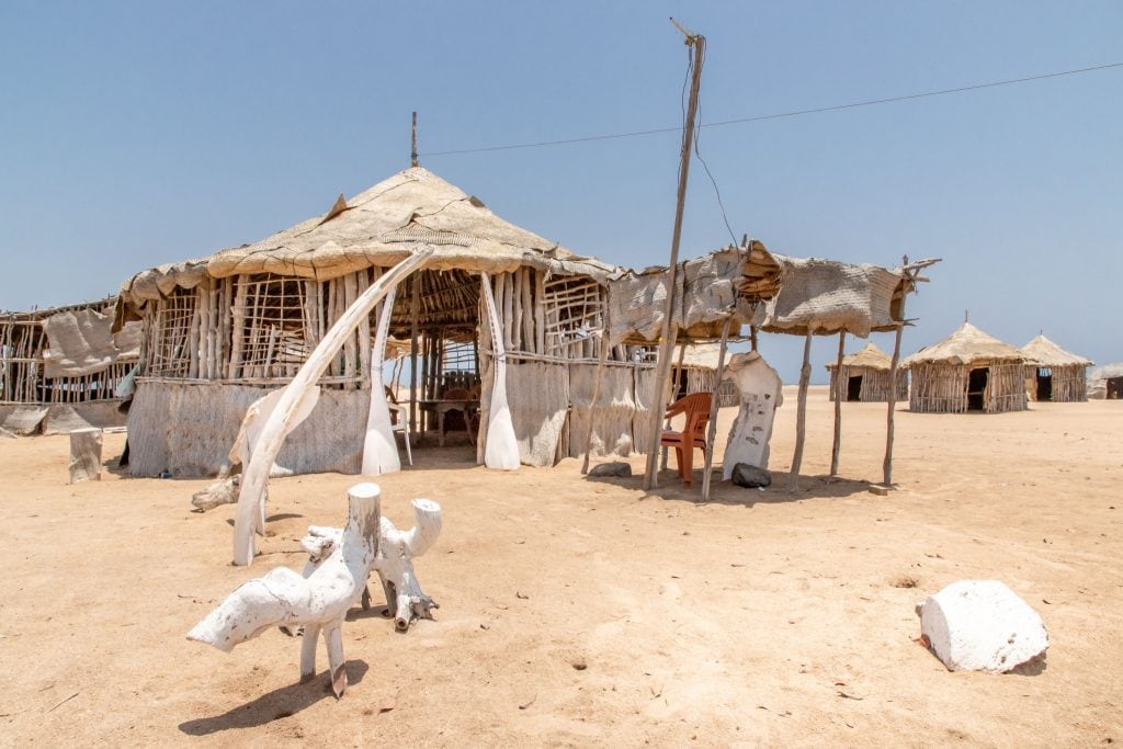 Encampment at Khor Angar Mangrove - DJIBOUTI - The best 1-week Djibouti roadtrip itinerary with a 4x4 landcruiser