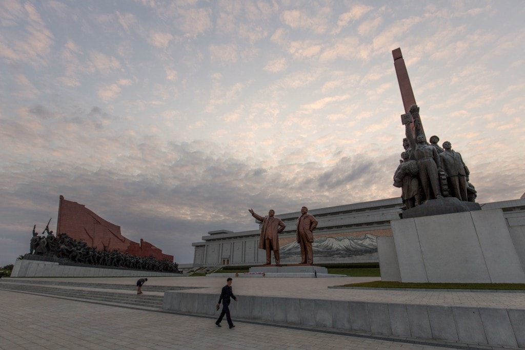 DPRK-North-Korea-Monuments-in-Pyongyang